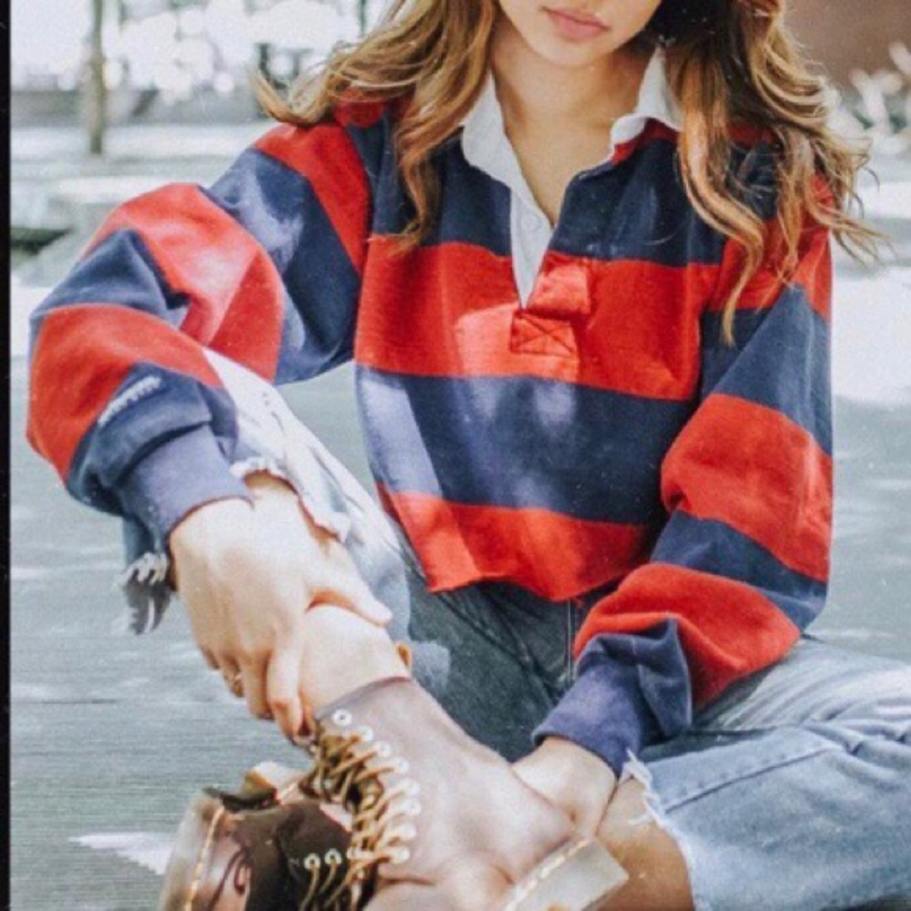 Cropped vintage sweater